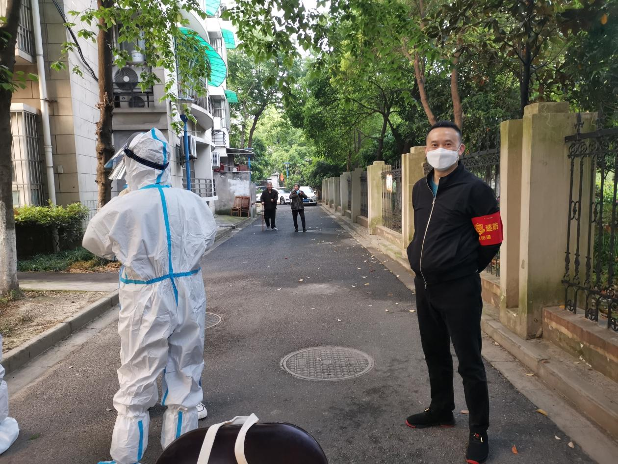 浙江建華集團黨員、員工積極協(xié)助參加核酸檢測工作